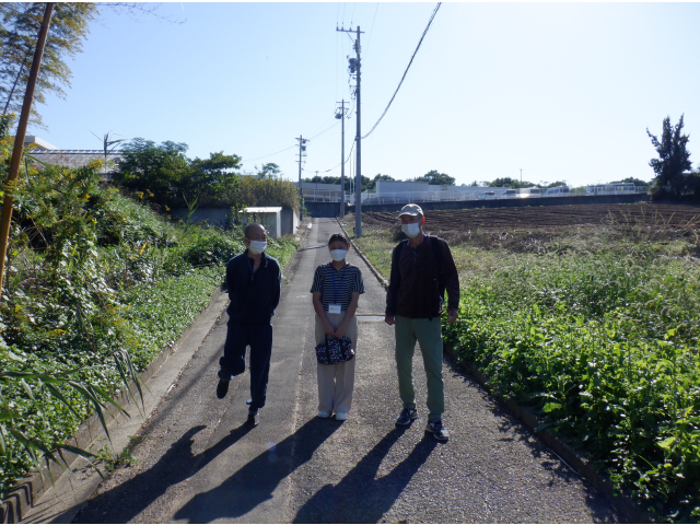 北門から出て、練習開始です。