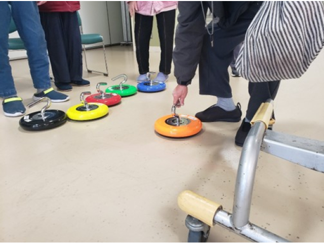 歩行車のご利用者も