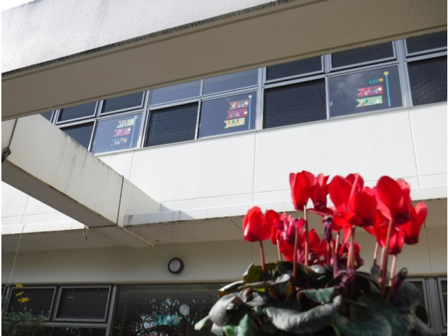 見上げると　２階の食堂にも👍