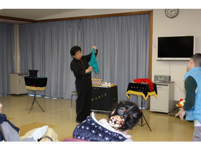 ハンカチの色が！