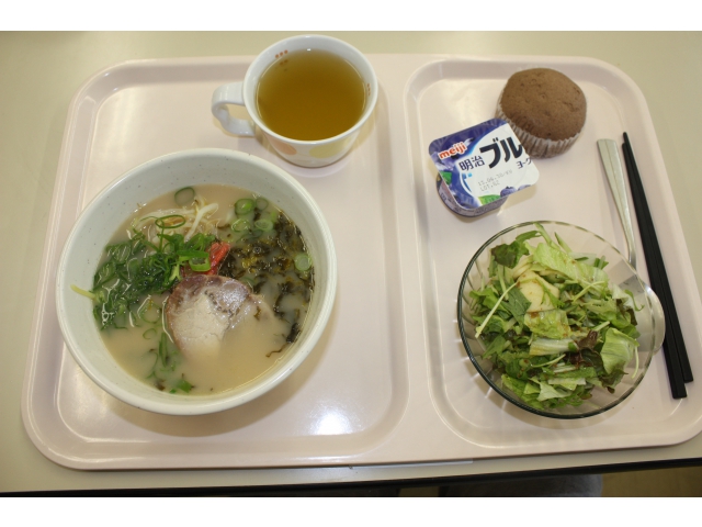 とんこつラーメン（普通食）