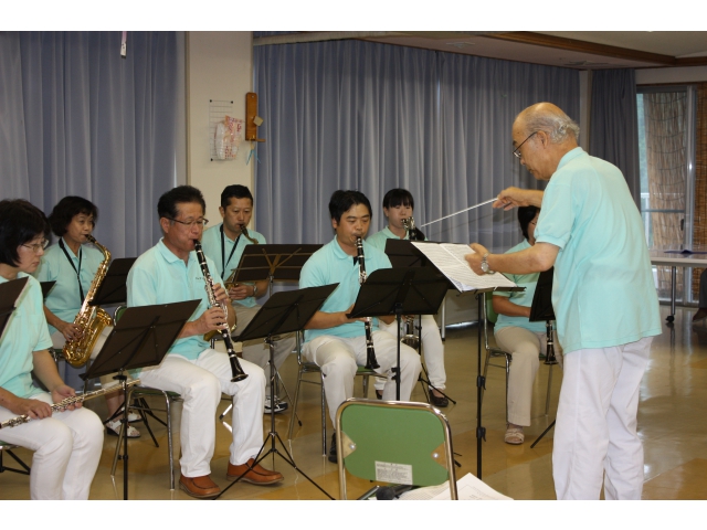 タクトを振ります