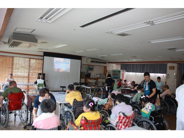 利用者の皆さんと防災意識向上を図ります。