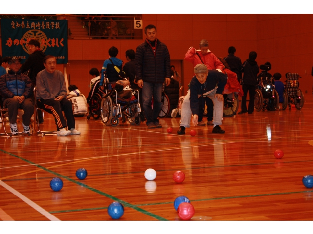 緊張感が伝わってきます。