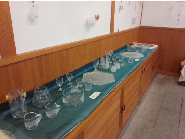 ガラス工芸作品が並んでいました