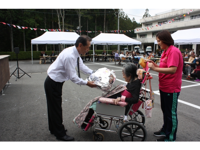お楽しみ抽選会♪