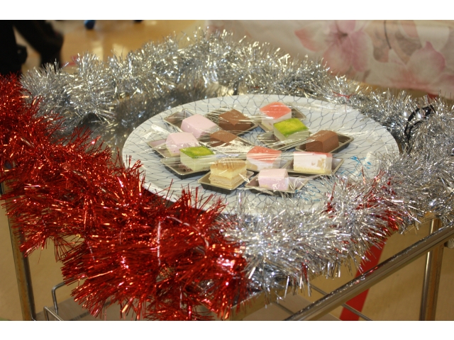 色とりどりのケーキ