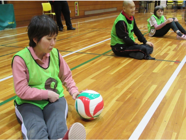 慎重に・・・。