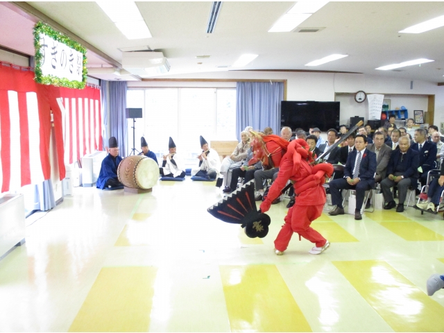 中在家花祭保存会さん