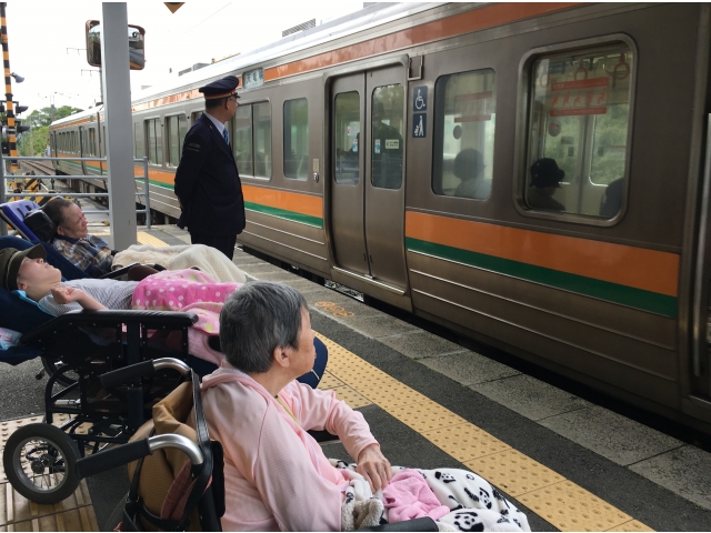 JRの方がしっかり手伝ってくれました