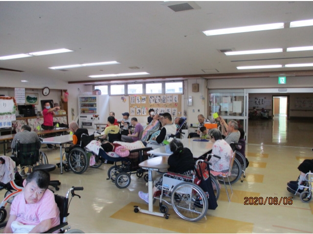 みなさん手をあげるが早いです！