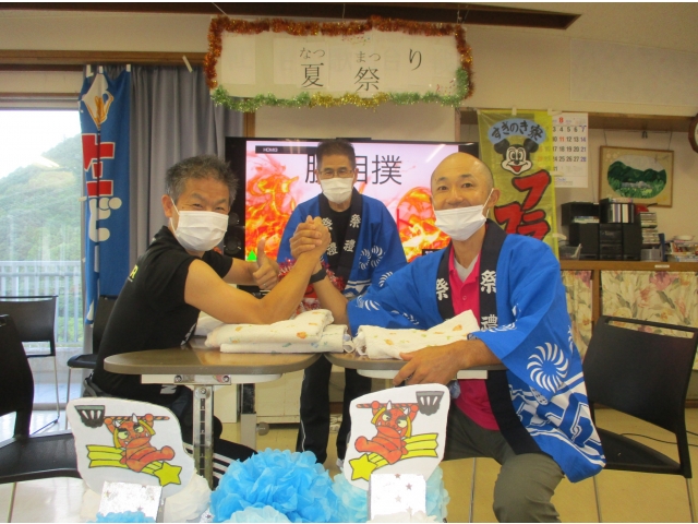 腕相撲最強決定戦１回戦