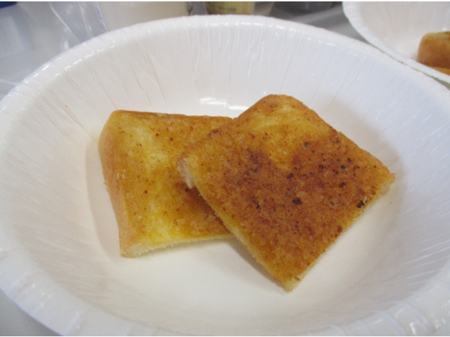 カレーパンに変身