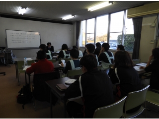 何故虐待が起こるのか