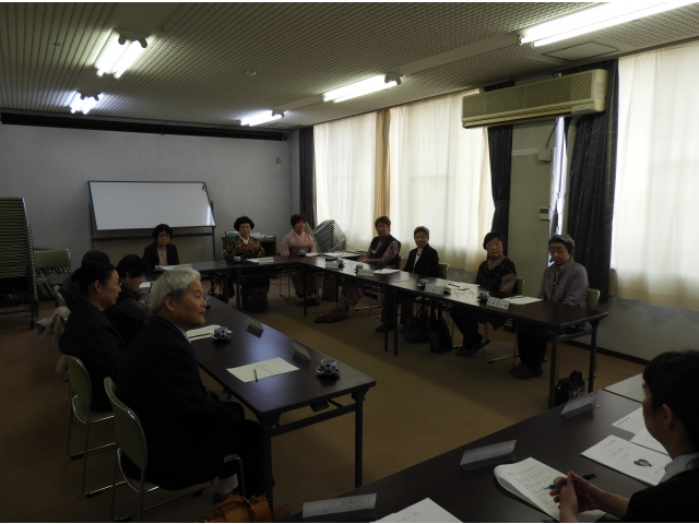 ボランティア様にお集まり頂きました。