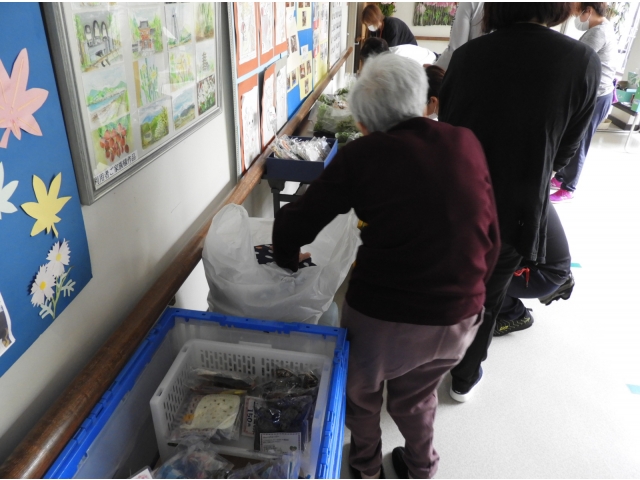 何か騒がしいですなぁ