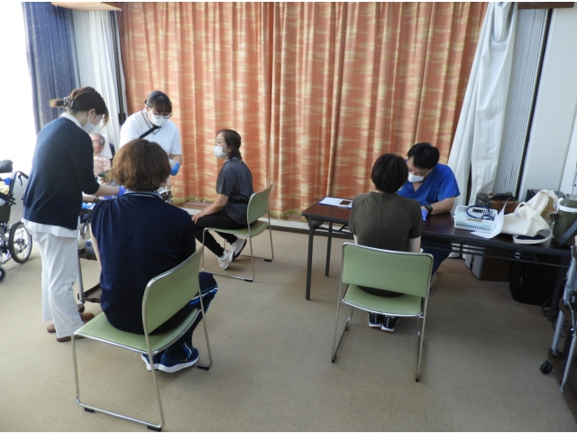 続いて職員の予防接種です。