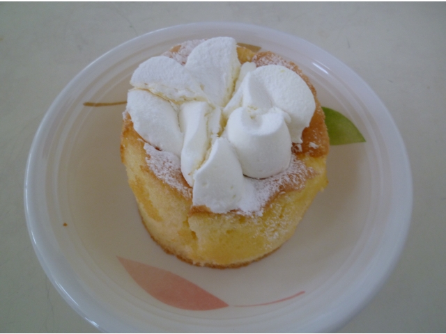 バニラシフォンケーキ