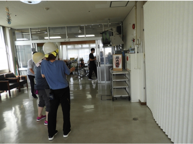 急いで初期消火！