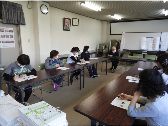 防災・防犯研修で利用者様の安全の為、どのような対応が必要か考える機会となりました。今後も対策を考えていきたいと思います。