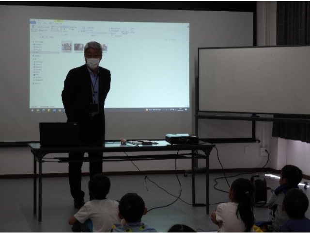 苑長さんの挨拶でスタート