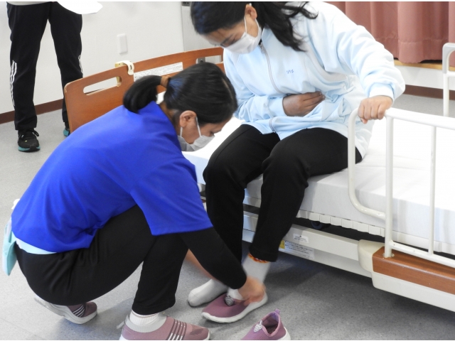 指示に従って実践します