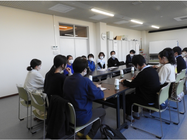 最後は全体で質疑応答の時間です