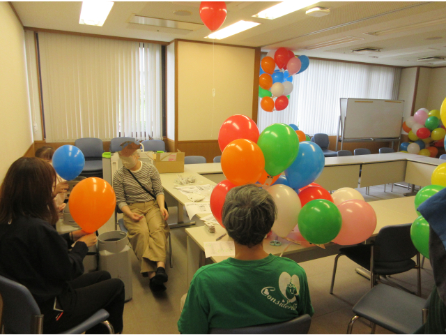 ひたすら膨らまします