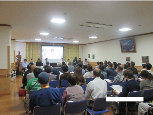 １階養護食堂にて