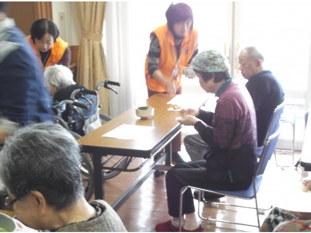 一杯ずつ丁寧に淹れてくださったお抹茶