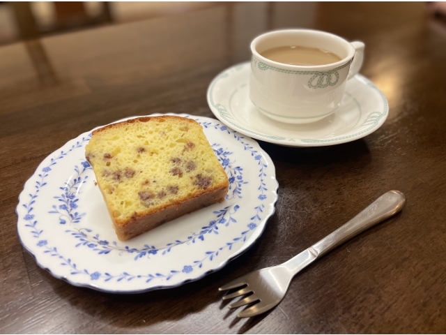 エネルギー；232kcal　タンパク質；６ｇ　脂質；8.7ｇ　炭水化物；33.6ｇ　カリウム；３１７ｍｇ　カルシウム：１４３ｍｇ　 