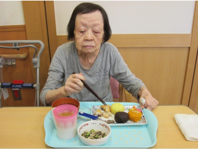 箸がどんどんすすみます🥢