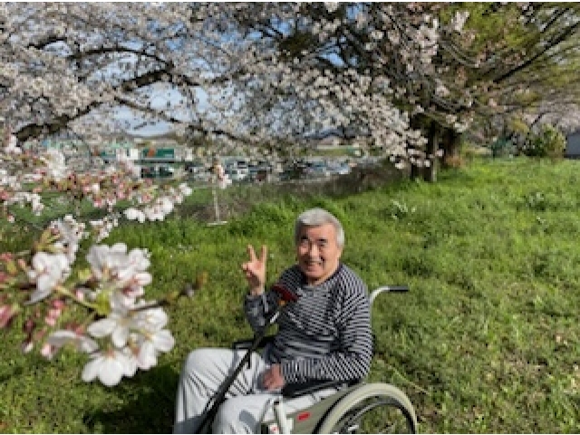 満開の笑顔でピース🌟桜も笑顔も素敵です✨✨