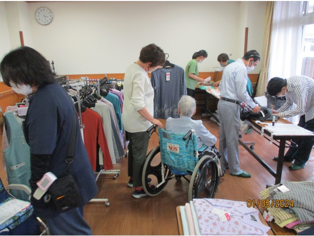 にぎわっています！