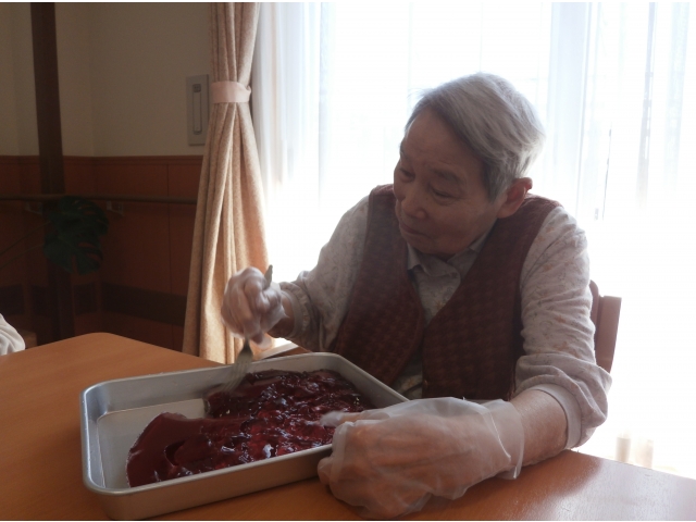 さすが長い間家事に携わってこられた方々です。素晴らしい手際👍