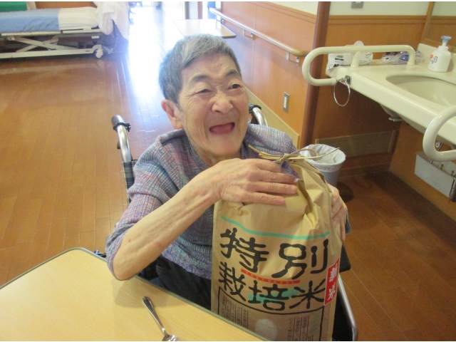 お米はうれしくなっちゃうねぇ😊