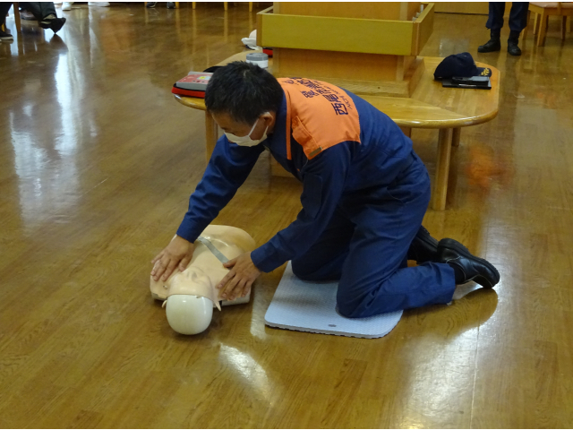 意識の確認。反応がなければすぐに行動を！