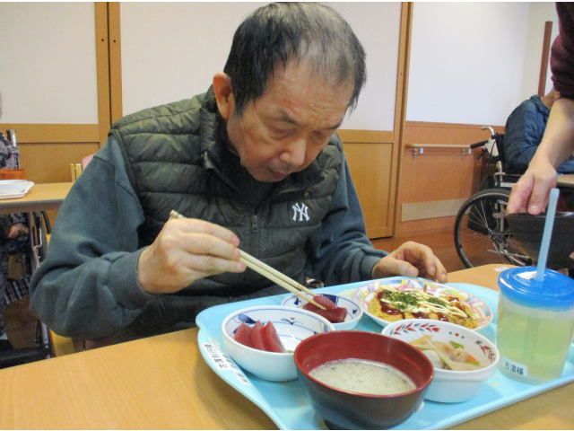 自分で焼いたお好み焼きは特上の味がします