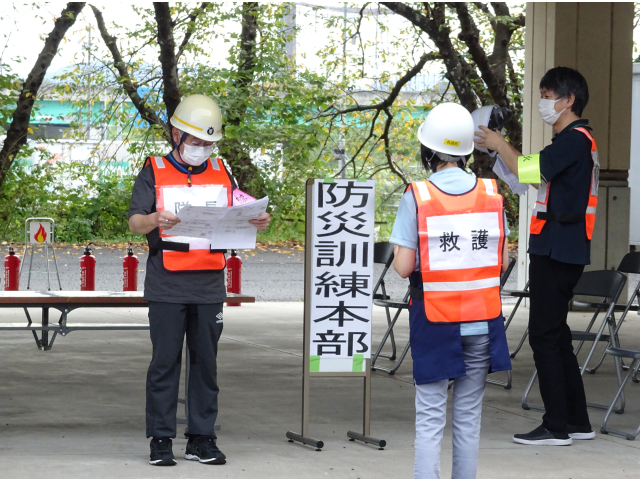 本部の設置各班の責任者が確認→報告