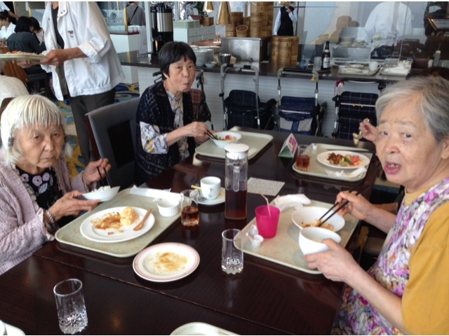 あれもこれも食べたいね