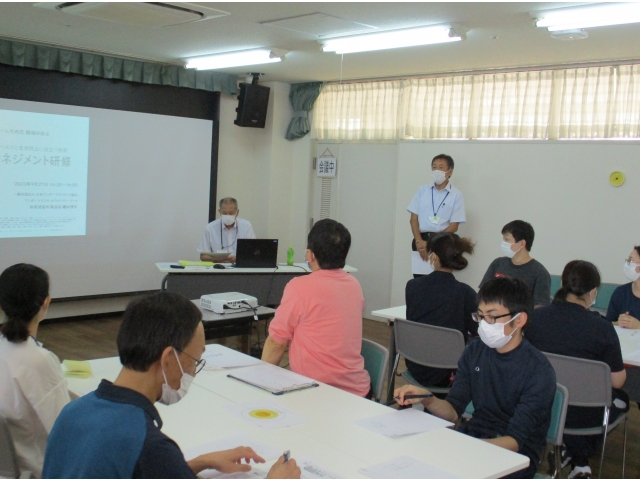 苑長から、講師の先生の紹介がありました。