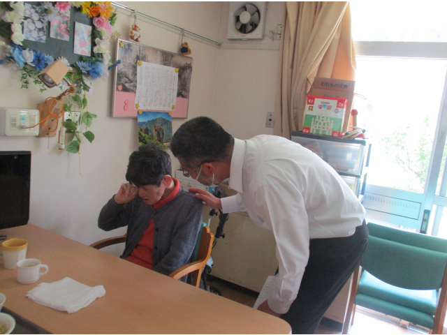 嬉しさから、涙ぐむ場面がありました。