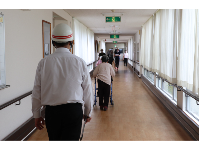 皆さん続々と避難場所へ🏃🏻