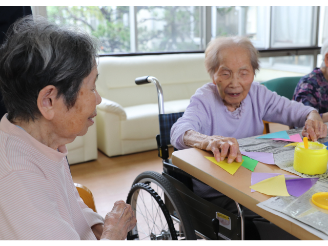 こうやって貼り付けて繋げていくだよ😉