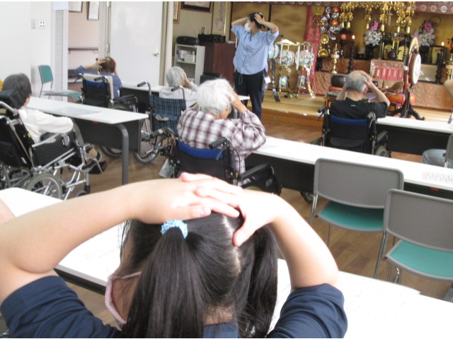 体操も一緒に参加