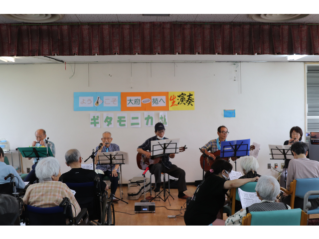 一般棟でも華麗な演奏を披露して頂きます🎼