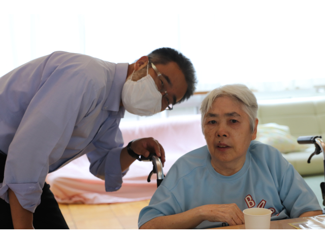 苑長と一緒にパチリ📸