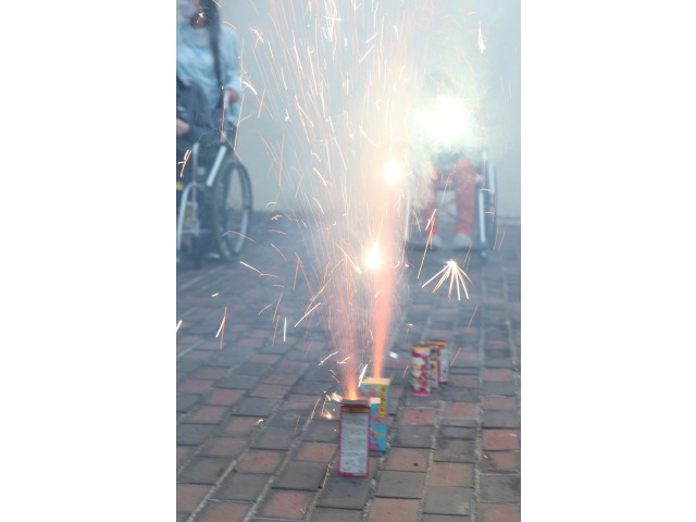 バチバチバチ～🎇