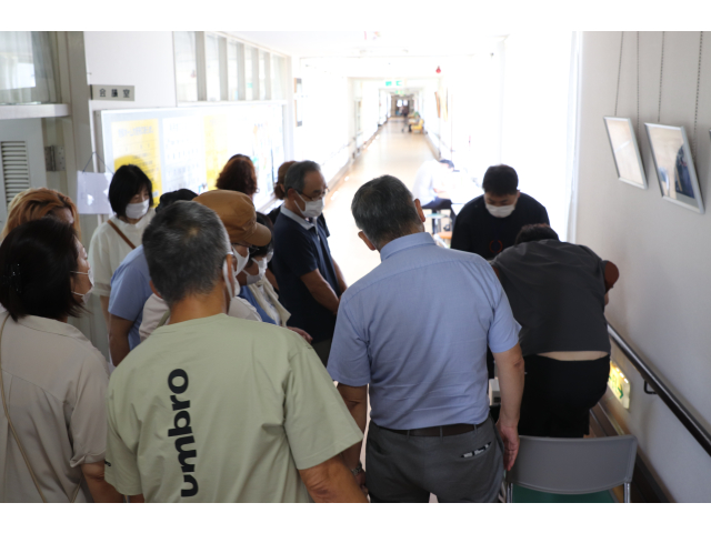 移乗サポートロボットにたくさんの関心をお寄せいただきました