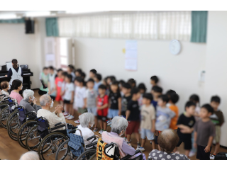 園児さんの元気な姿に自然と笑みがこぼれます😄